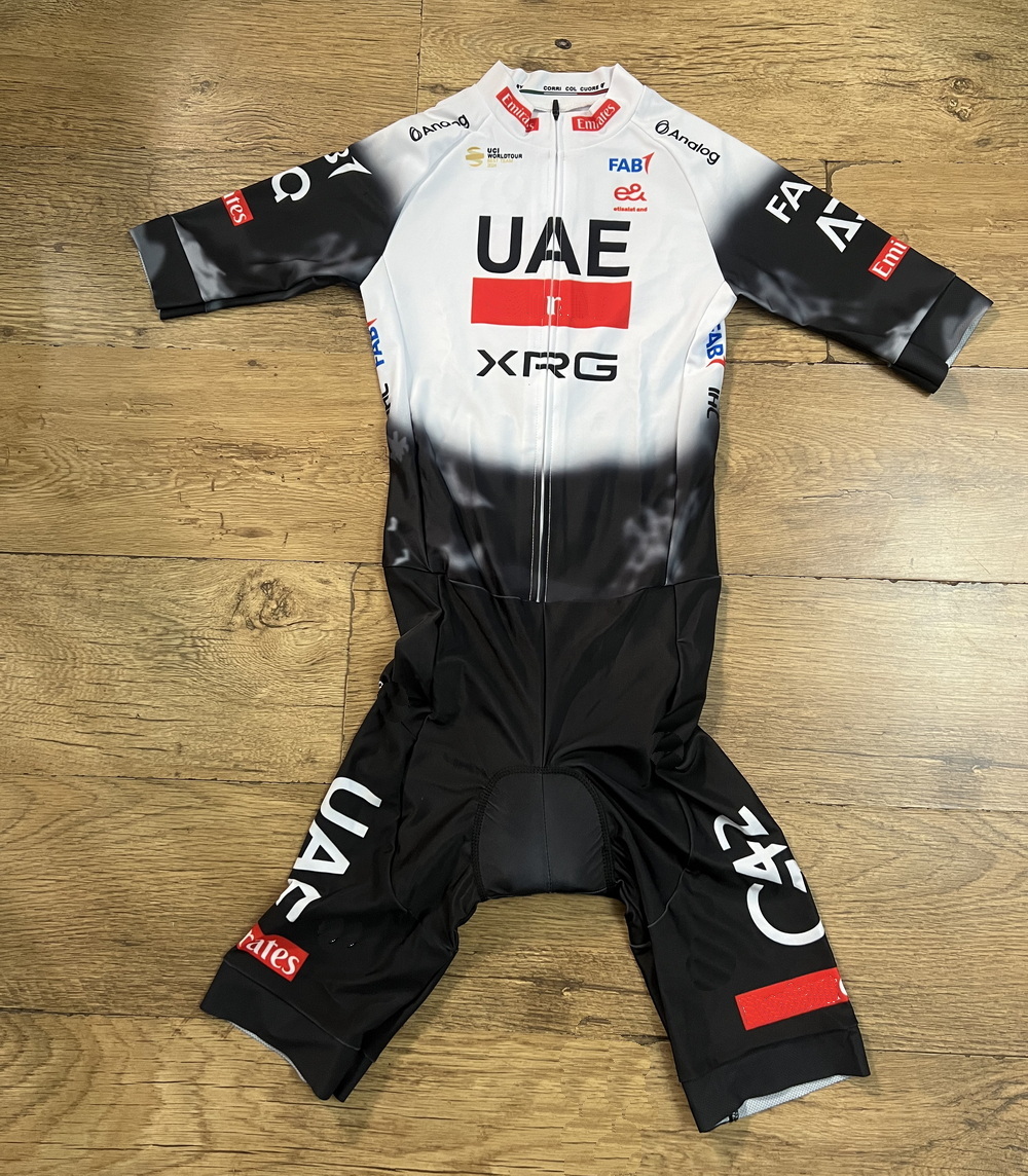 Tuta da Ciclismo LASER CUT 202 - Cycling Gear Leaderboard recensione e prezzo